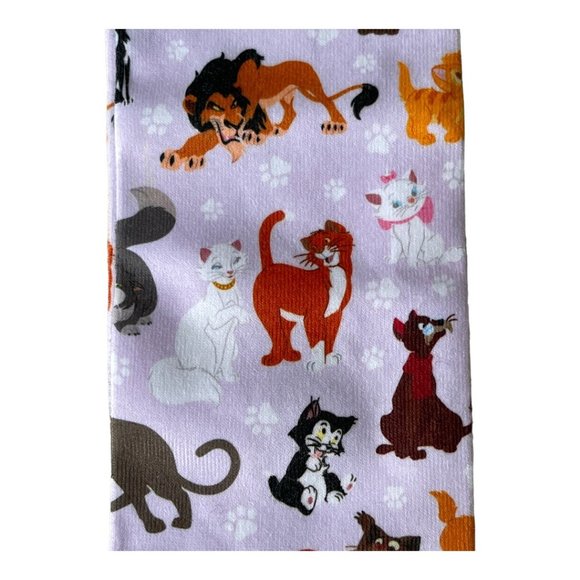 Disney Cats of Disney Aristocats Simba Cheshire Cat Scar Figaro Lucifer Socks - Picture 8 of 8